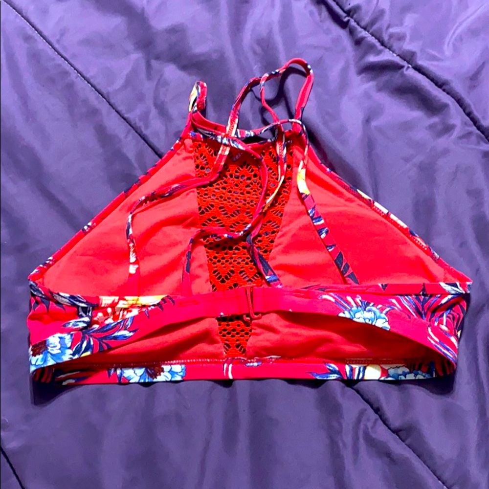 Two Piece Backless Bikini - Picture 3 of 3